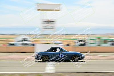 media/May-03-2025-Speed Ventures (Sat) [[ededc6c3fe]]/Yellow Group/Session 3 (Turn 10 and StartFinish)/